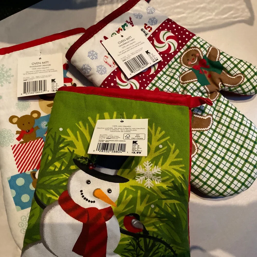 Oven Mitts (3) Christmas Snowman Kitchen Baking Holiday Decor Essential Home NEW